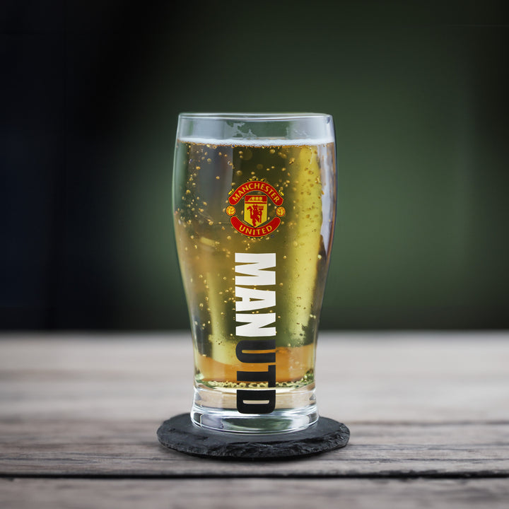 Engraved Manchester United 20oz Tulip Pint Glass, Gift Boxed Image 4