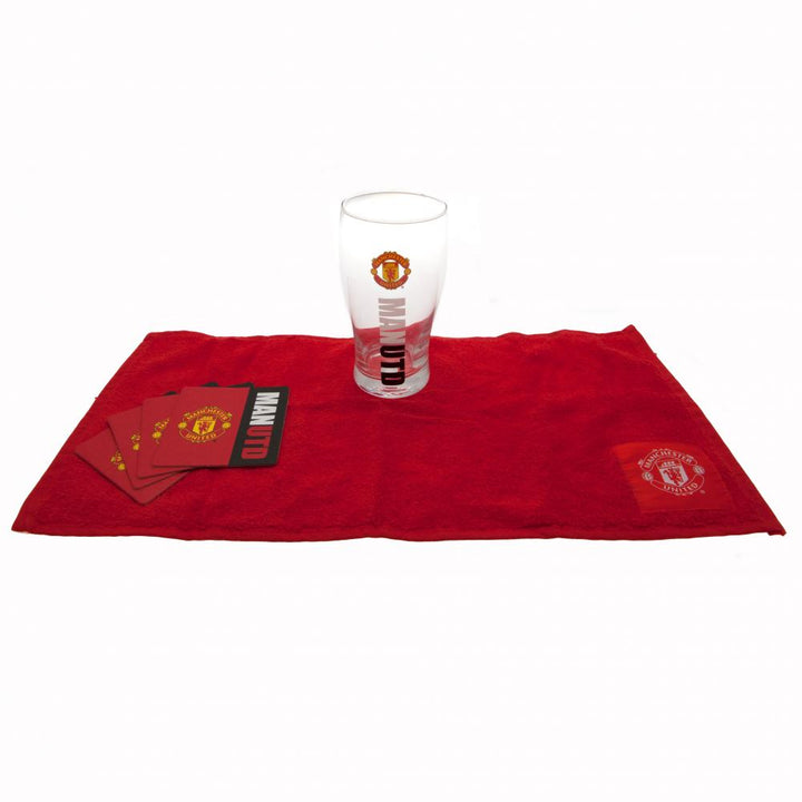 Manchester United Fc Mini Bar Set available to buy at www.giftsfinder.co.uk