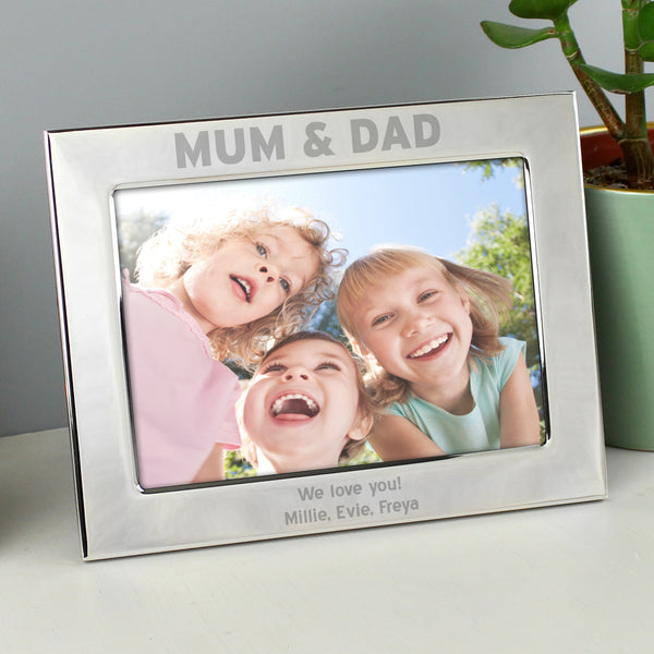 Personalised Silver 7x5 Mum & Dad Photo Frame in gift category Personalised Photo Frames