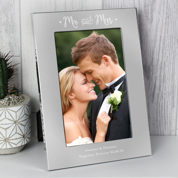 Buy Personalised Mr & Mrs 4x6 Silver Photo Frame at www.giftsfinder.co.uk