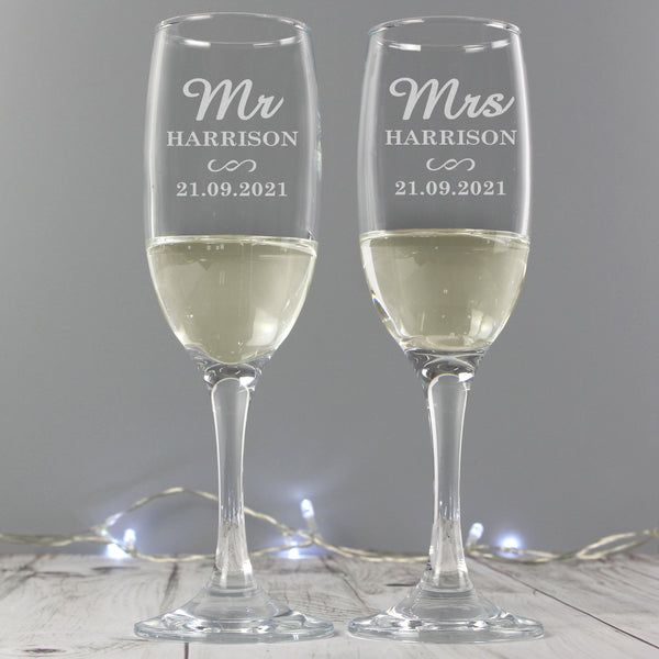 Buy Personalised Mr & Mrs Pair of Flutes at www.giftsfinder.co.uk