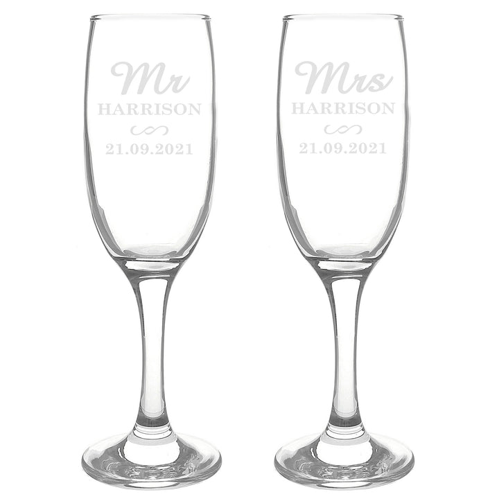 Buy Personalised Mr & Mrs Pair of Flutes at www.giftsfinder.co.uk