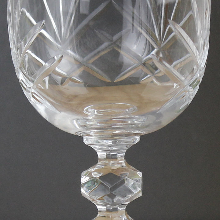 Buy Personalised Pair of Crystal Wine Glasses at www.giftsfinder.co.uk