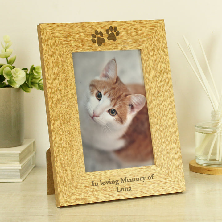 Buy Personalised Oak Finish 4x6 Paw Prints Photo Frame at www.giftsfinder.co.uk