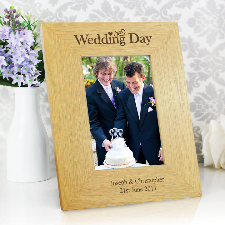 Personalised Wedding Day 4x6 Inch Oak Finish Photo Frame - part of the Gifts Finder Personalised Photo Frames collection