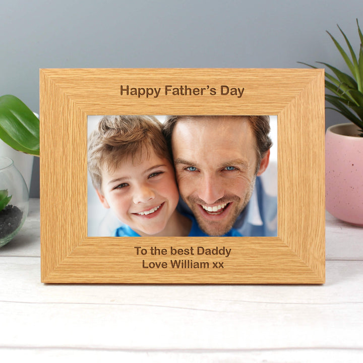 Personalised Short Message 6x4 Landscape Oak Finish Photo Frame in gift category Personalised Photo Frames