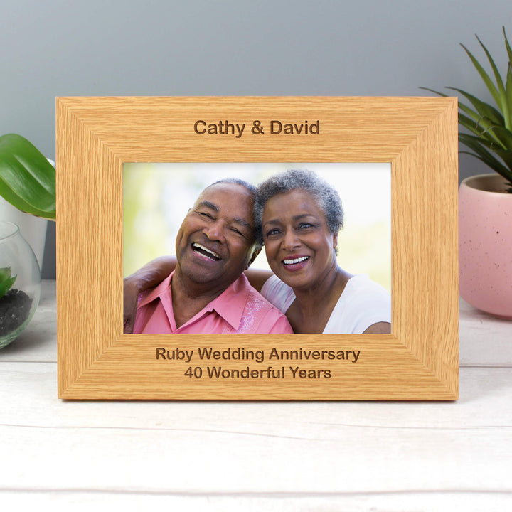 Personalised Short Message 6x4 Landscape Oak Finish Photo Frame in gift category Personalised Photo Frames