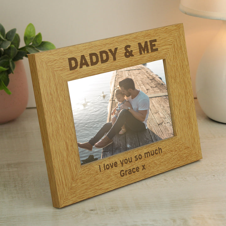 Buy Personalised Oak Finish 6x4 Daddy & Me Photo Frame at www.giftsfinder.co.uk