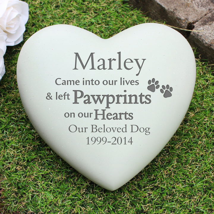 Buy Personalised Pet Pawprints Heart Memorial at www.giftsfinder.co.uk