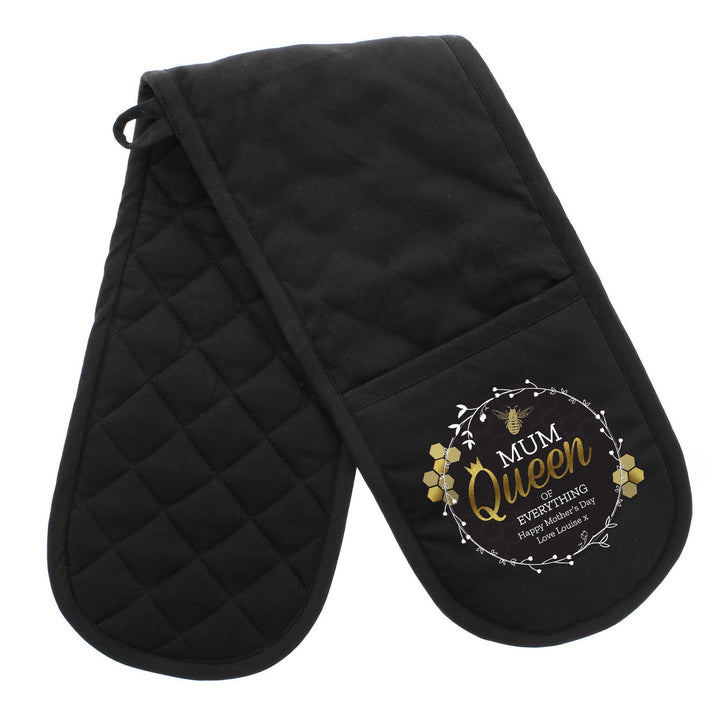 Buy Personalised Queen Bee Oven Gloves at www.giftsfinder.co.uk