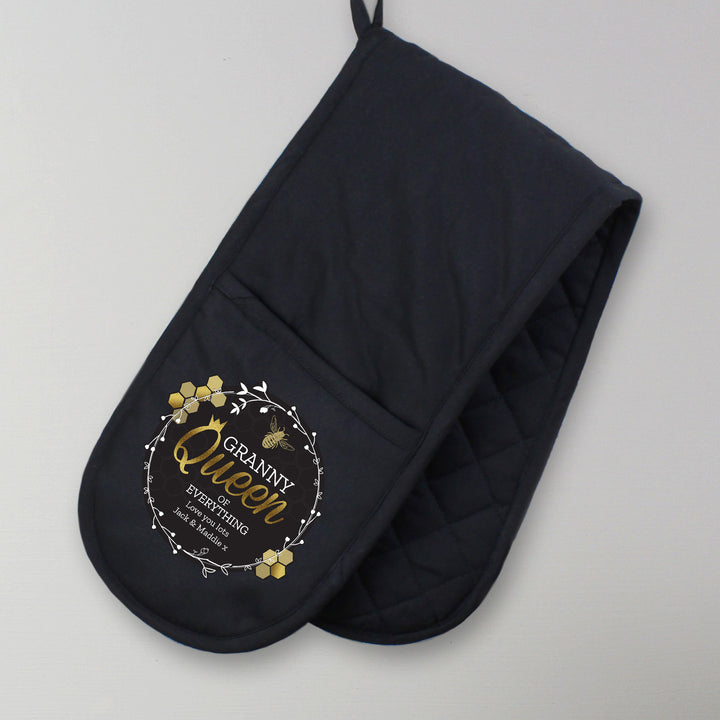 Buy Personalised Queen Bee Oven Gloves at www.giftsfinder.co.uk