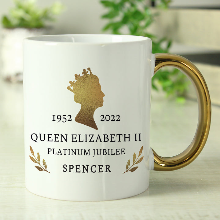 Buy Personalised Platinum Jubilee Gold Handled Mug at www.giftsfinder.co.uk