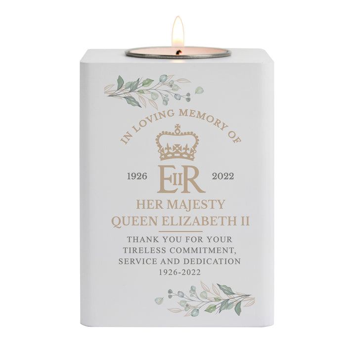 Buy Personalised Queens Commemorative Wooden Tea Light Holder at www.giftsfinder.co.uk